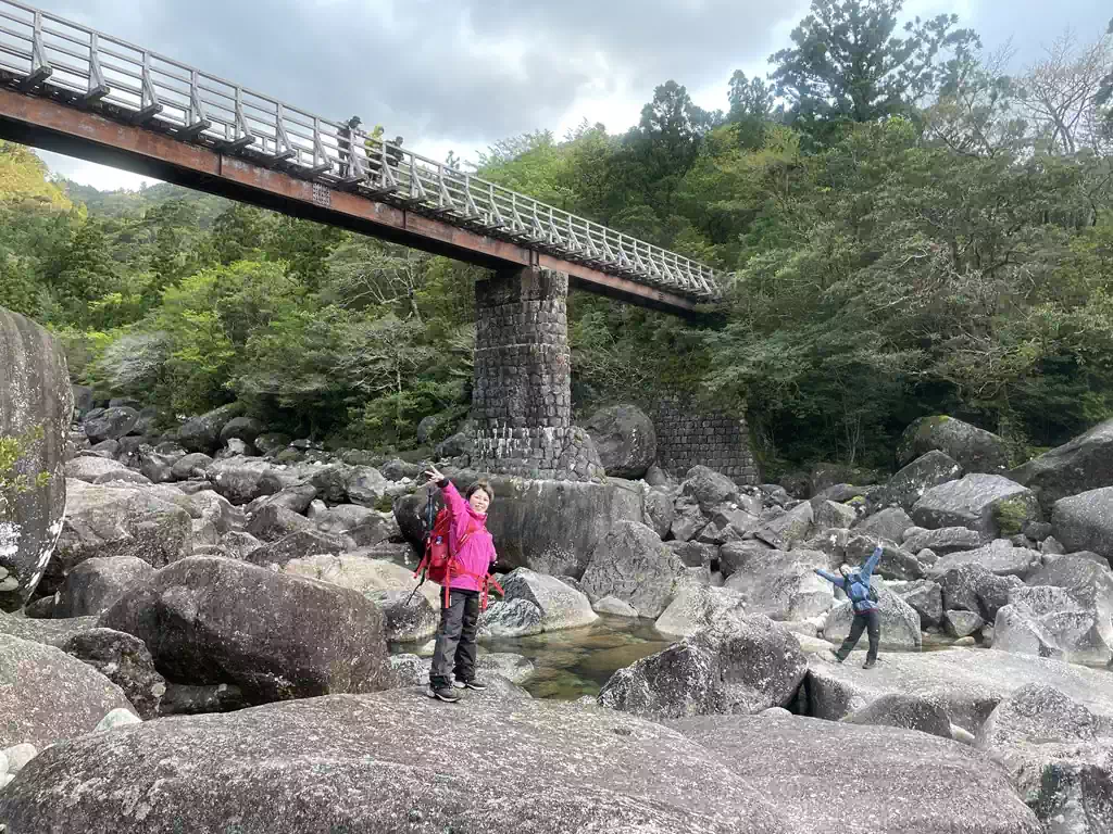 小杉谷橋。時間があれば川に降りてみよう